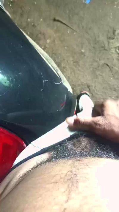 Black_spitpiss from France