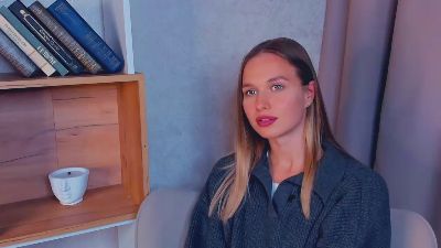 CarissaKick from Serbia