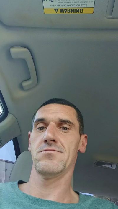 Charles267306 from United States