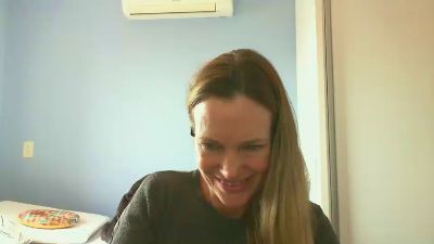 CrazyAnny1 from Brazil