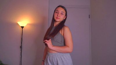 EllieLemley from France