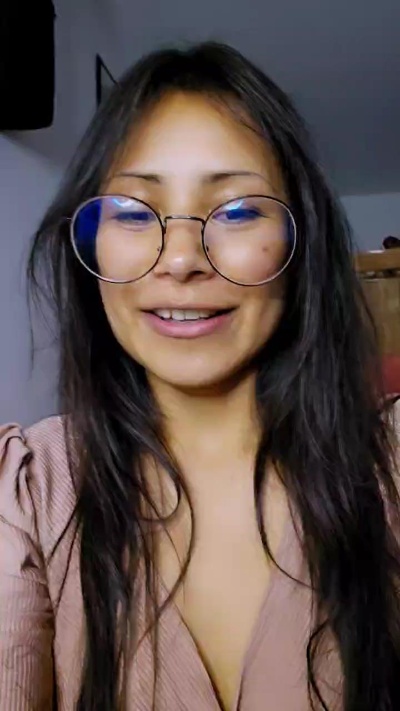 Jade_Zephyra from Spain