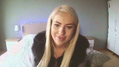 LeylaLuxe from Germany