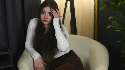 LilyMatias from France