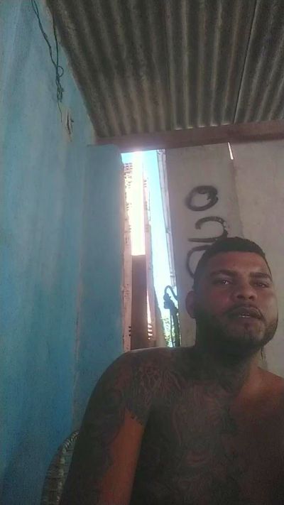 Opreto25 from Brazil