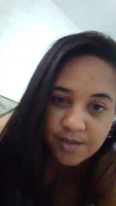 Thalitaof from Brazil