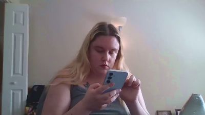 TokerQueen25 from United States