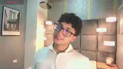 Valentin0_3 from Colombia