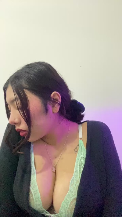 Waifuprohibida from Argentina