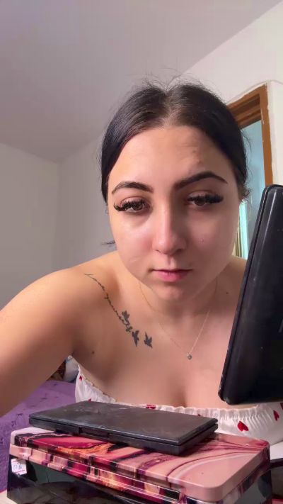 alexandra294 from Romania