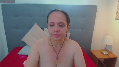 apriljhones from United States