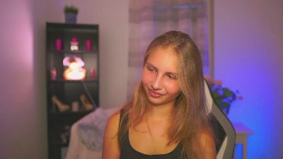 emmie_murray from Czechia