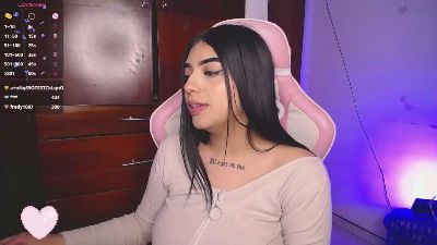 eva_six from United States