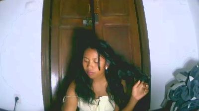 jenny401 from Madagascar