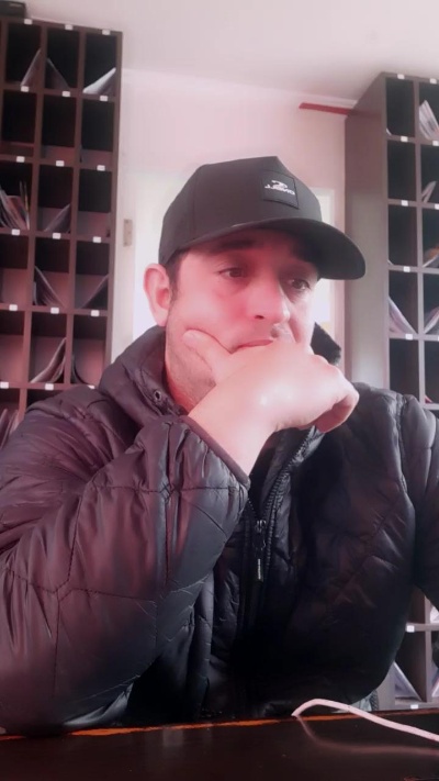 mago208 from Peru