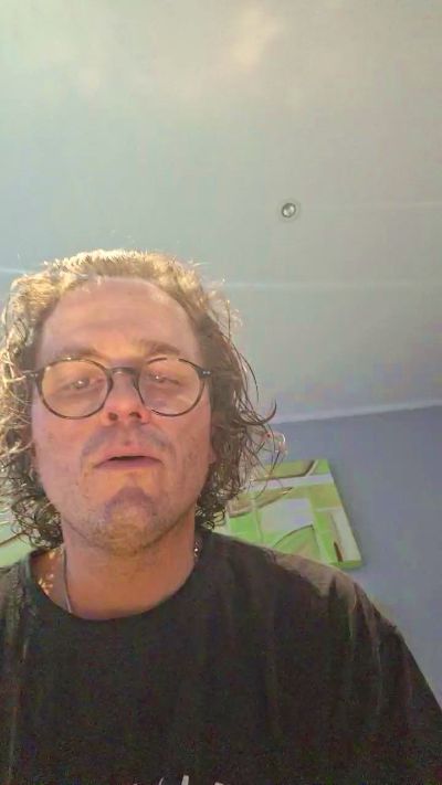 olivier020 from Belgium