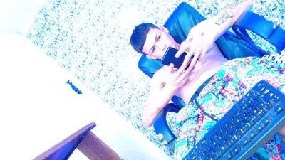 sexyboyxxzx from Colombia